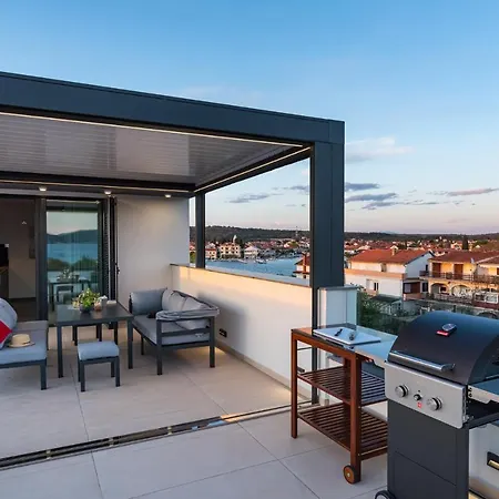 Penthouse Liv Appartement Sukošan Buitenkant foto