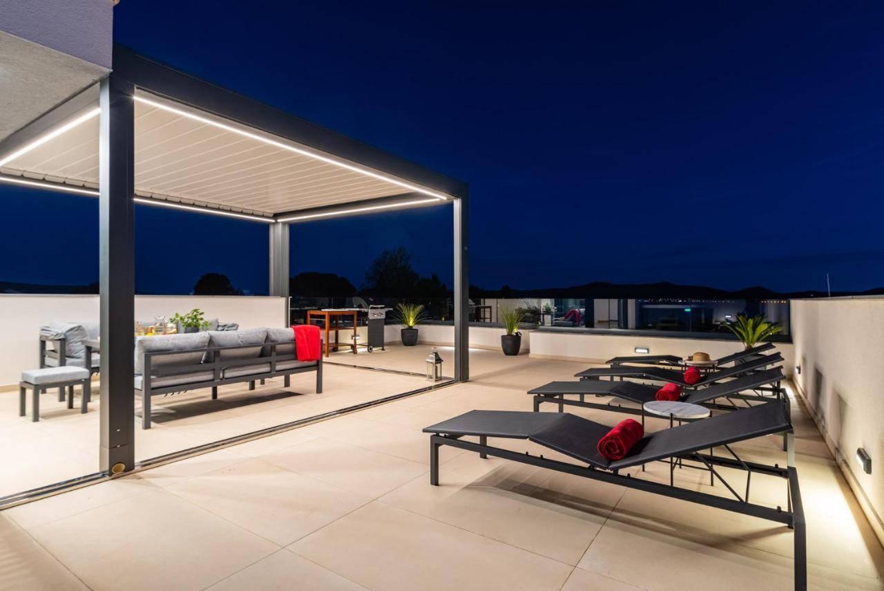 Apartment Penthouse Liv